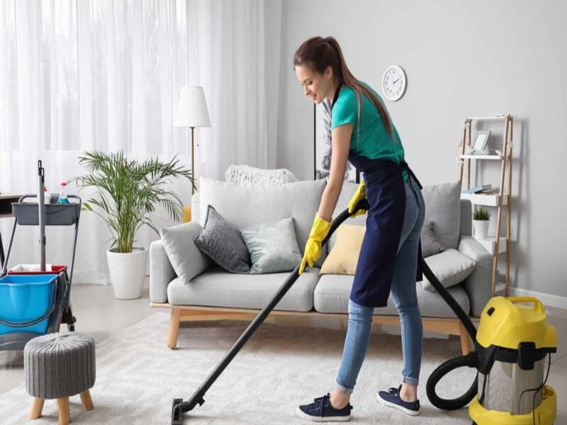 Dọn dẹp nhà cửa