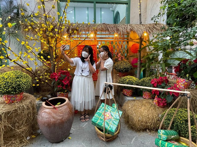 Lưu ý khi trang trí văn phòng Tết