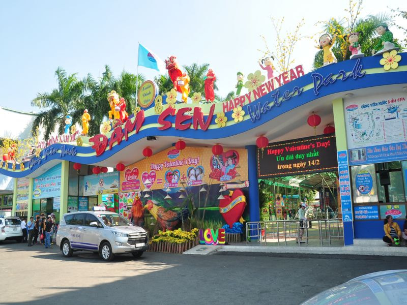 Không gian Trung thu tại Đầm Sen - Địa điểm đi chơi Trung thu ở Sài Gòn