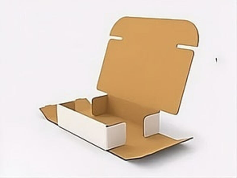 Bước 2: Gấp cố định phần đáy hộp