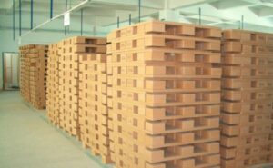 Pallet giấy, pallet làm từ giấy, pallet chất liệu giấy.