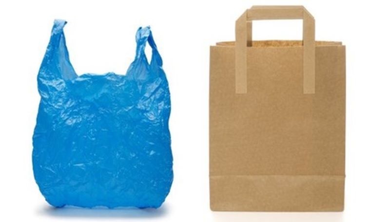 Túi giấy và túi nilon, túi giấy và túi nhựa.