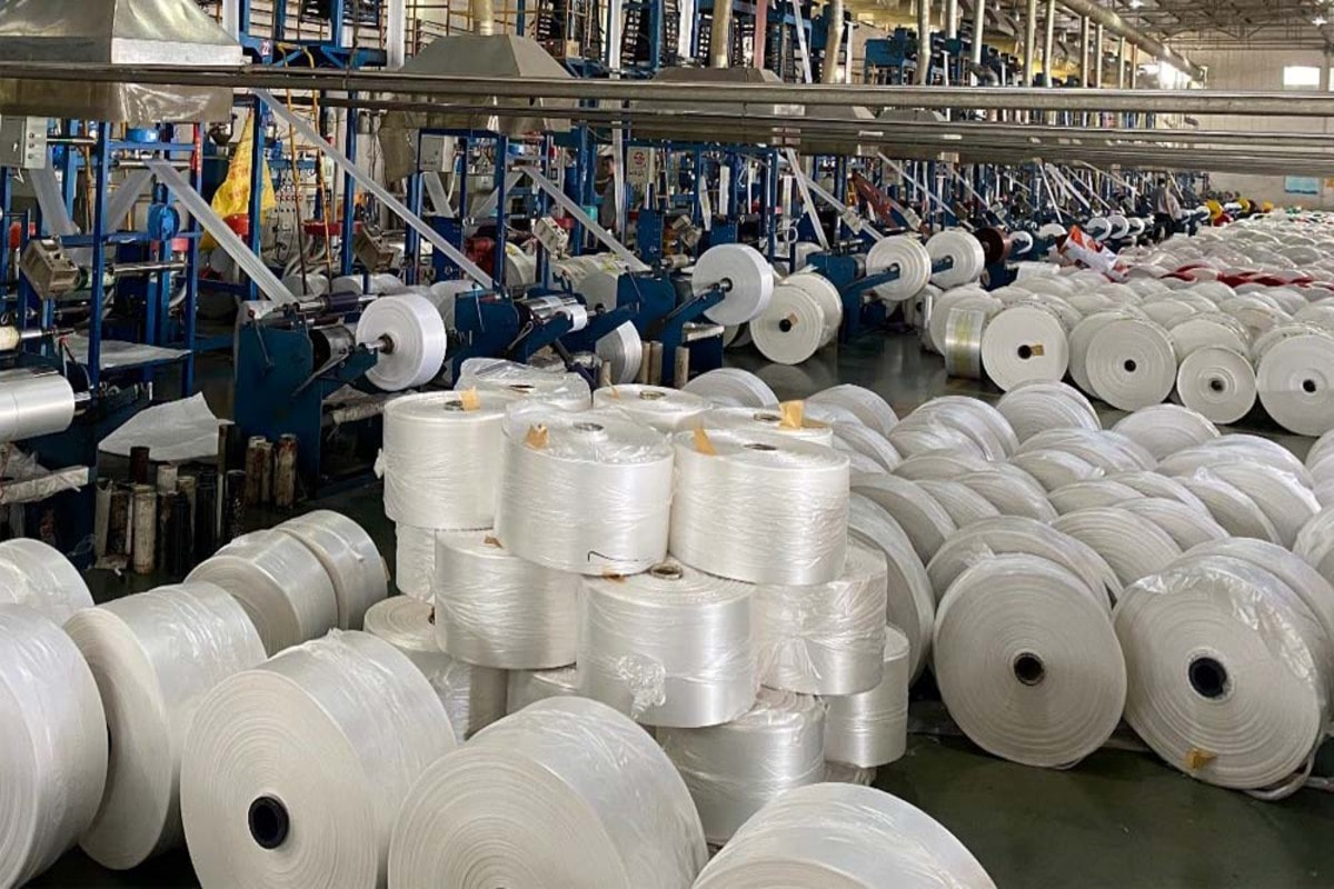 Màng PE tại Phú Xuyên: Giải pháp đóng gói xanh và hiệu quả