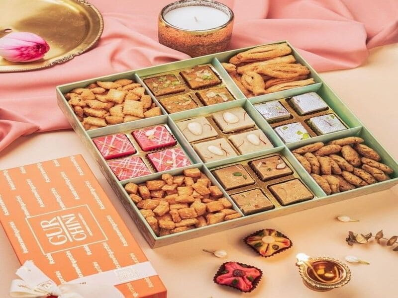 Các mẫu hộp đựng bánh ngọt đẹp, giá tốt, dễ chọn theo nhu cầu 12 Hộp chia ngăn đựng bánh quy