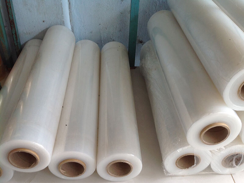 Các loại bao bì đóng gói phổ biến 10 Màng PE quấn hàng